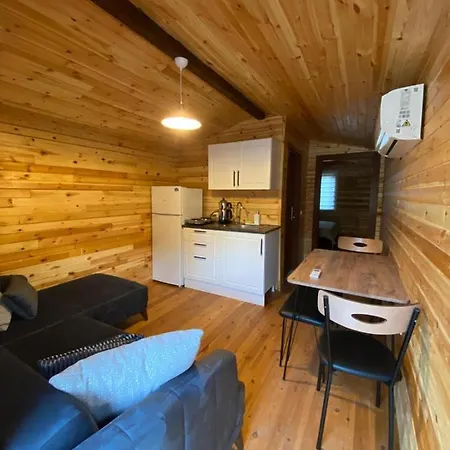 Yildiz Ahsap Evleri Apartment